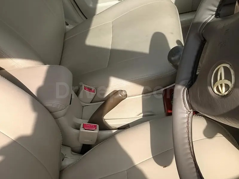 Toyota Corolla Altis 2006