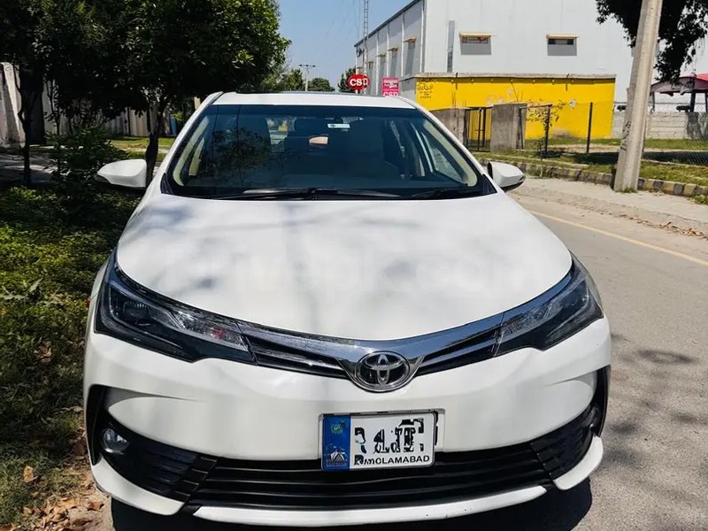 Toyota Altis Grande 2019
