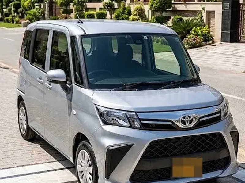 Toyota Roomy 2022