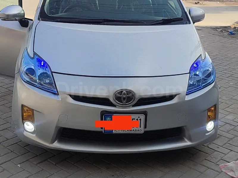 Toyota Prius 2011