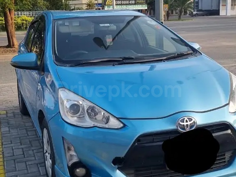 Toyota Aqua 2012