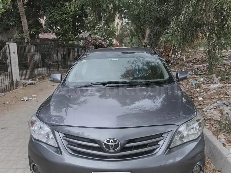 Toyota Corolla GLI 2013