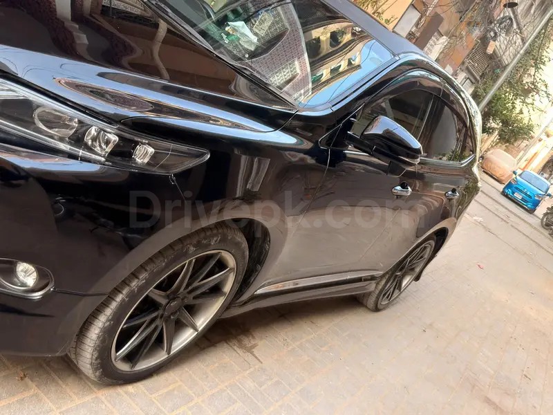 Toyota Harrier 2016