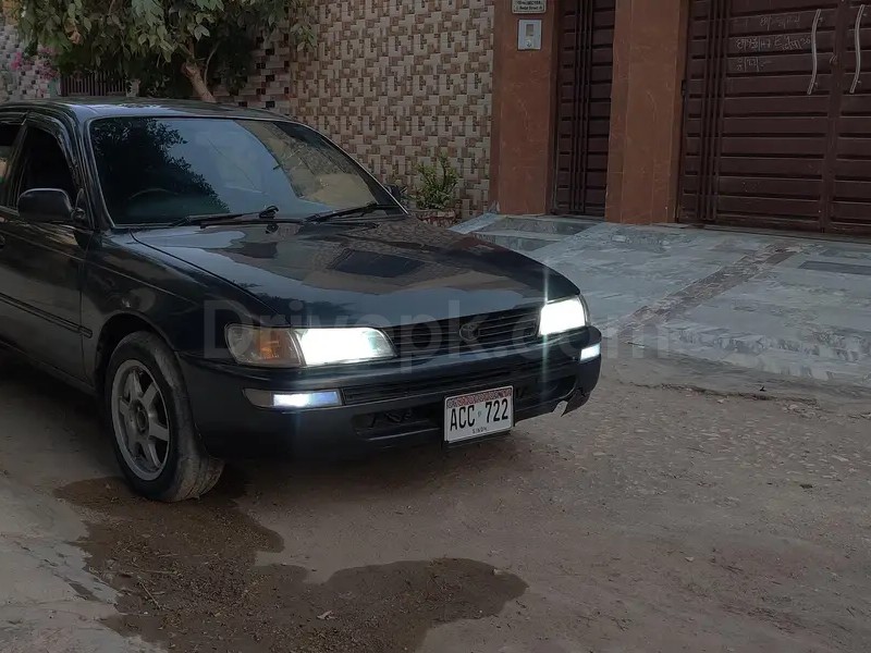 Toyota Corolla GLI 1999