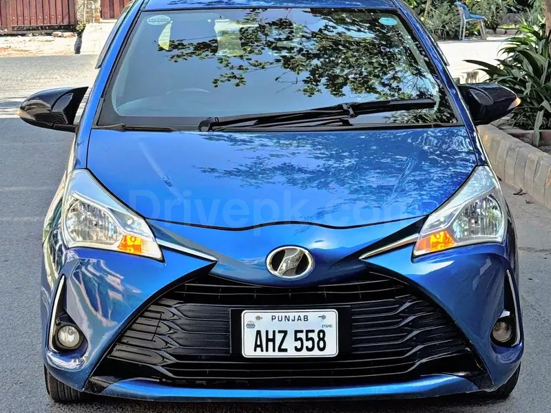 Toyota Vitz 2018
