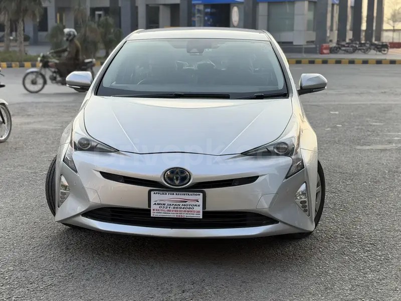 Toyota Prius 2016