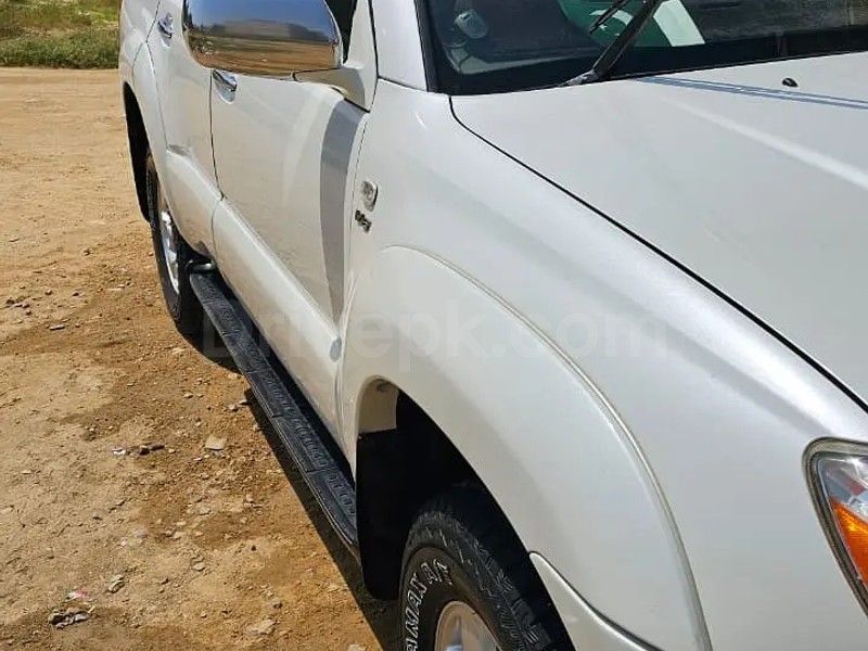 Toyota Surf 2004