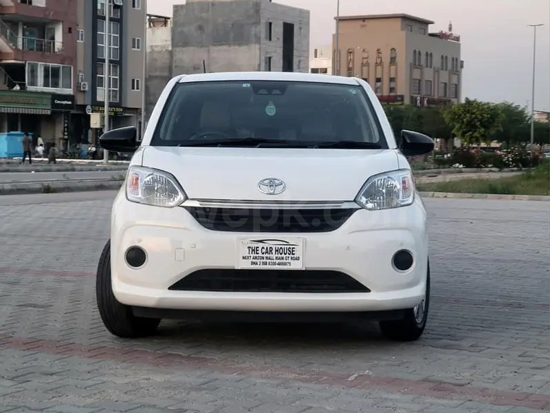 Toyota Passo 2022