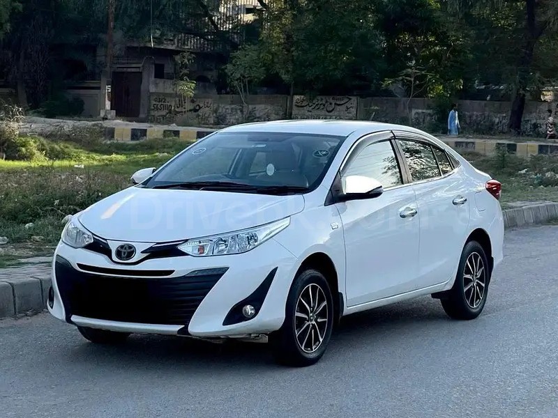 Toyota Yaris 2021