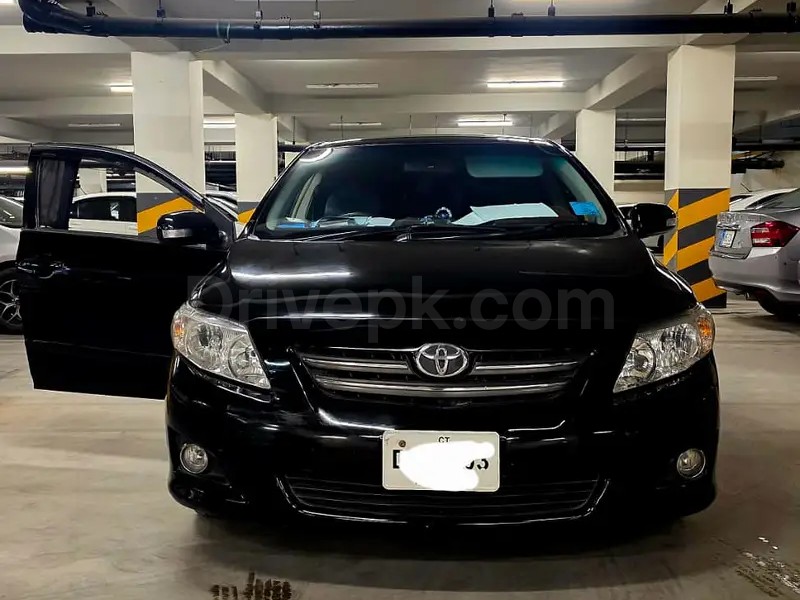 Toyota Corolla Altis 2010