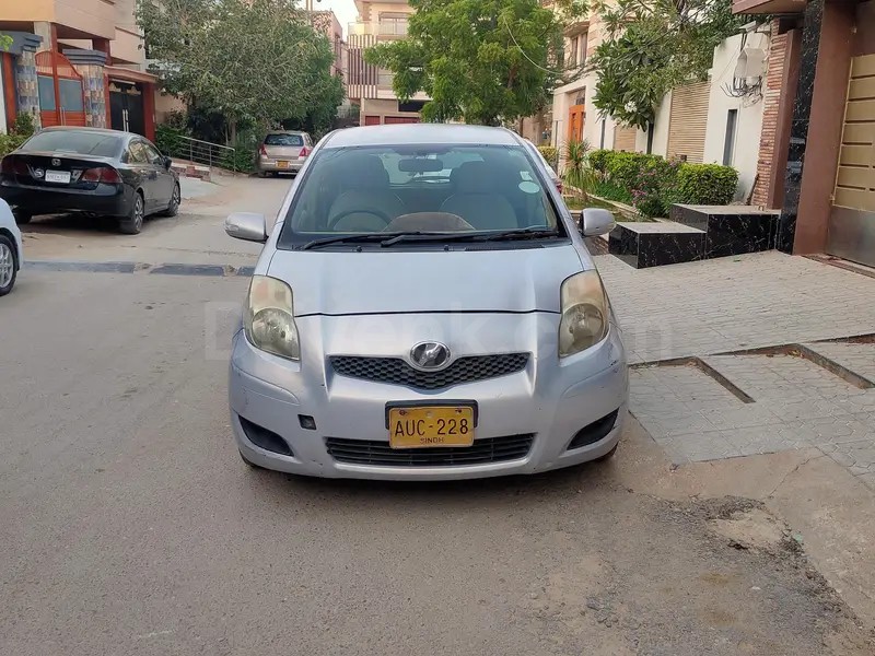Toyota Vitz 2008