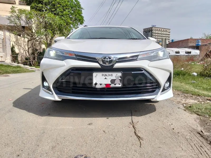 Toyota Altis Grande 2024