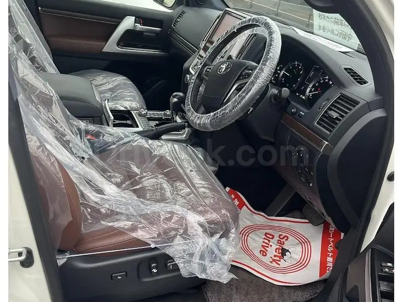 Toyota Land Cruiser 2021