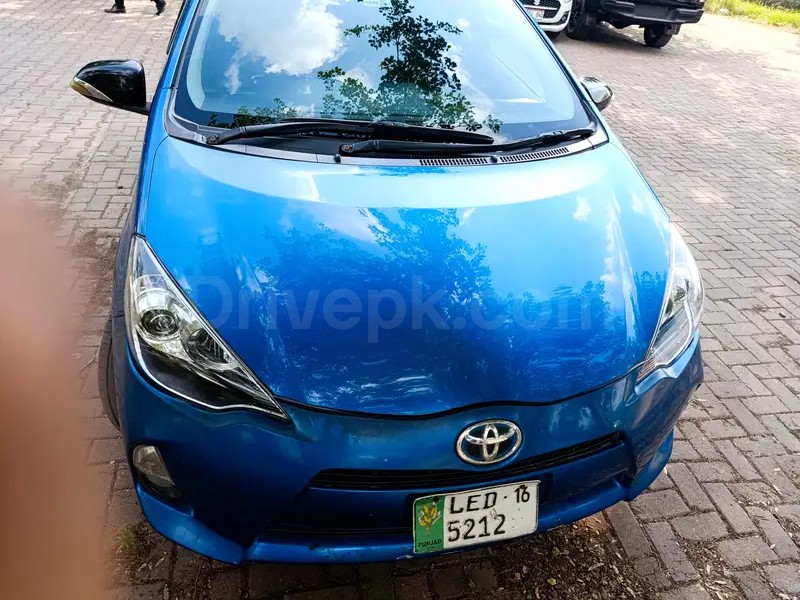 Toyota Aqua 2013