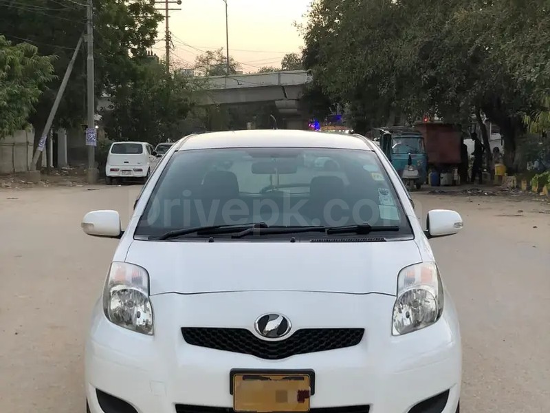 Toyota Vitz 2007
