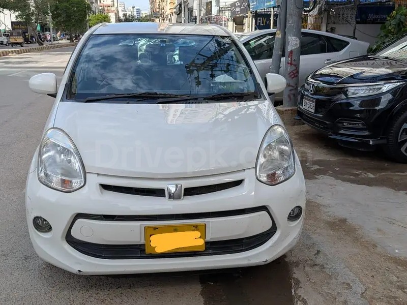 Toyota Passo 2015