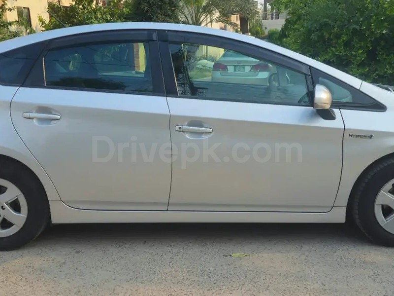 Toyota Prius 2011