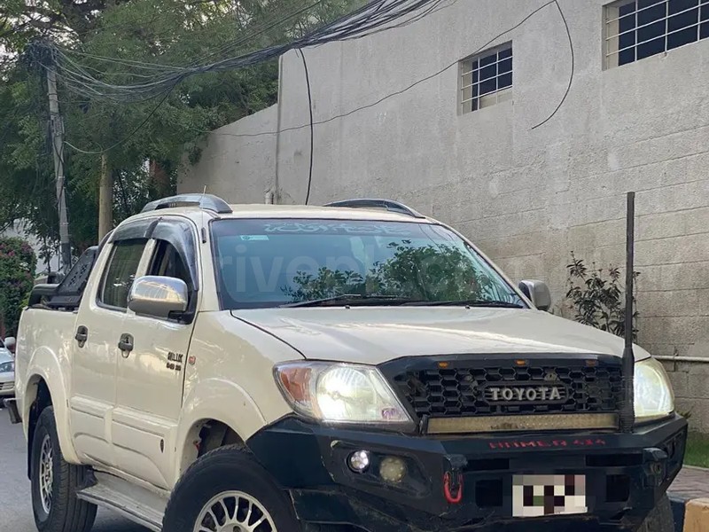 Toyota Hilux 2011