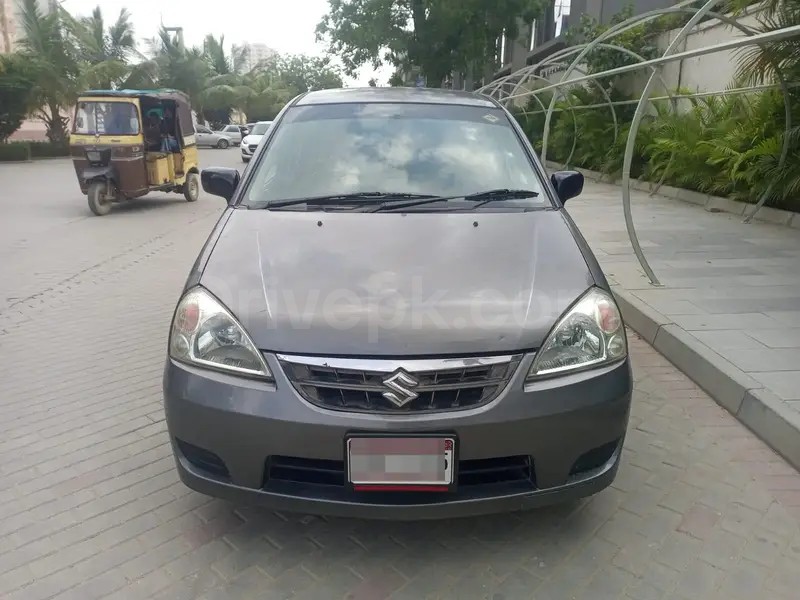 Suzuki Liana 2011