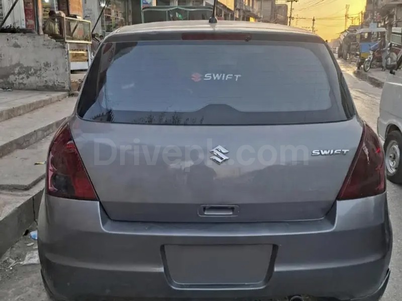 Suzuki Swift 2011