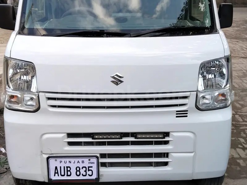 Suzuki Every 2015