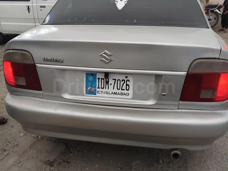 Suzuki Baleno 2003