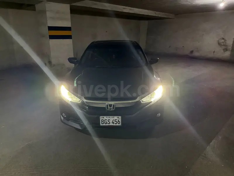Honda Civic Oriel 2018