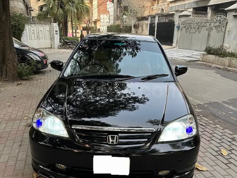 Honda Civic EXi 2004