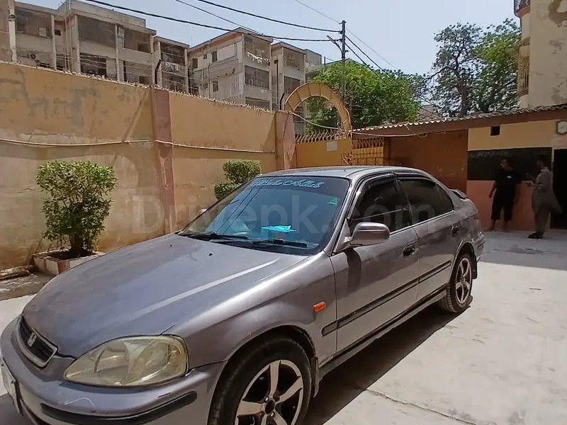 Honda Civic EXi 1999
