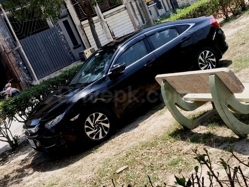 Honda Civic VTi Oriel Prosmatec 2018