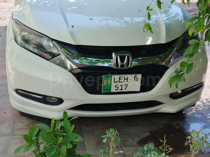Honda Vezel 2015