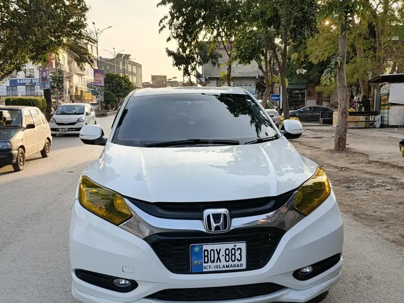 Honda Vezel 2016