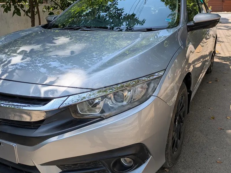 Honda Civic Oriel 2016