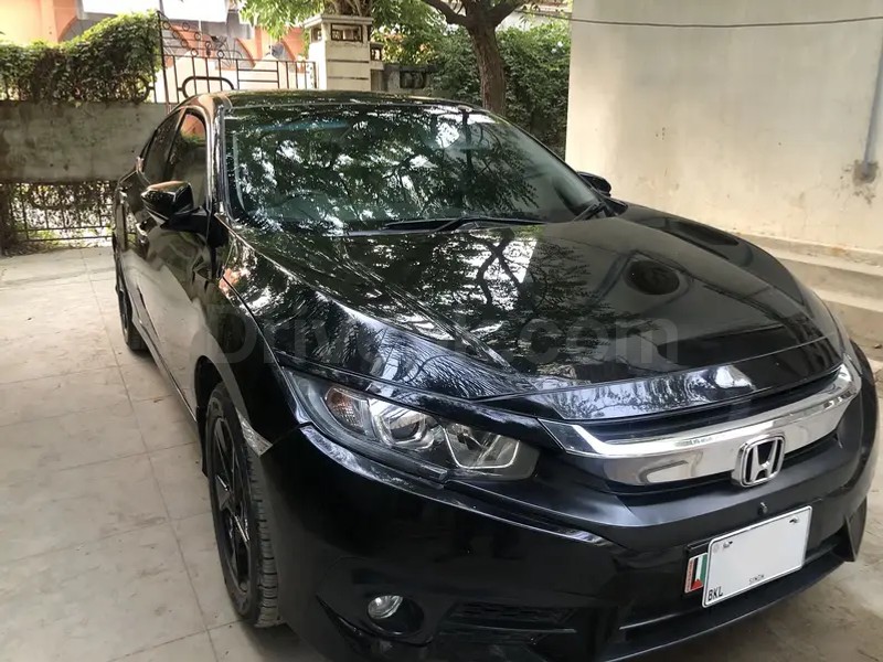 Honda Civic Oriel 2017