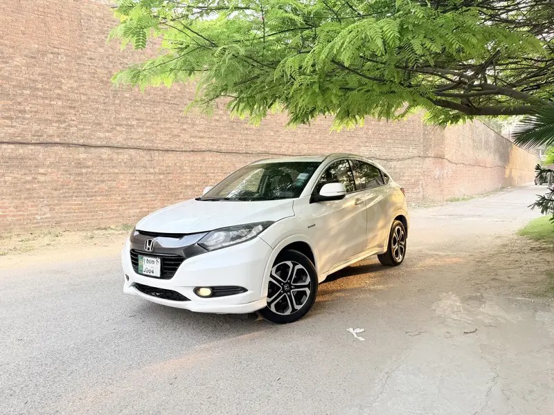 Honda Vezel 2015