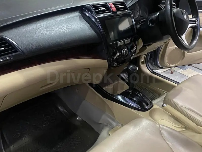 Honda City IVTEC 2019
