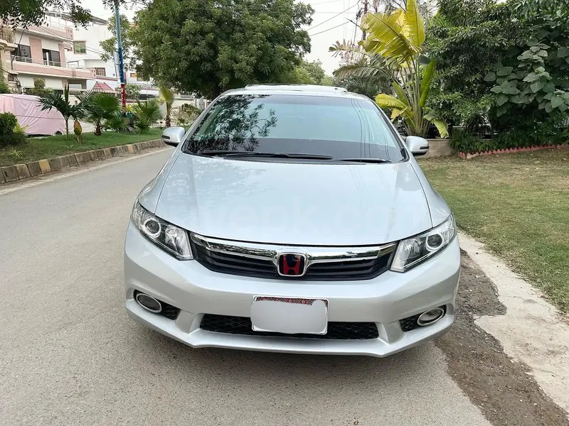 Honda Civic VTi Oriel Prosmatec 2013