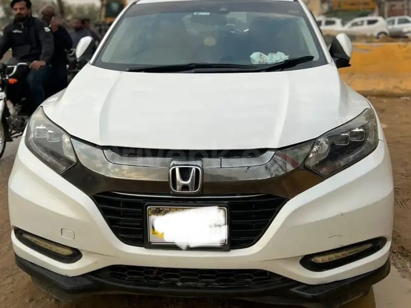 Honda Vezel 2016