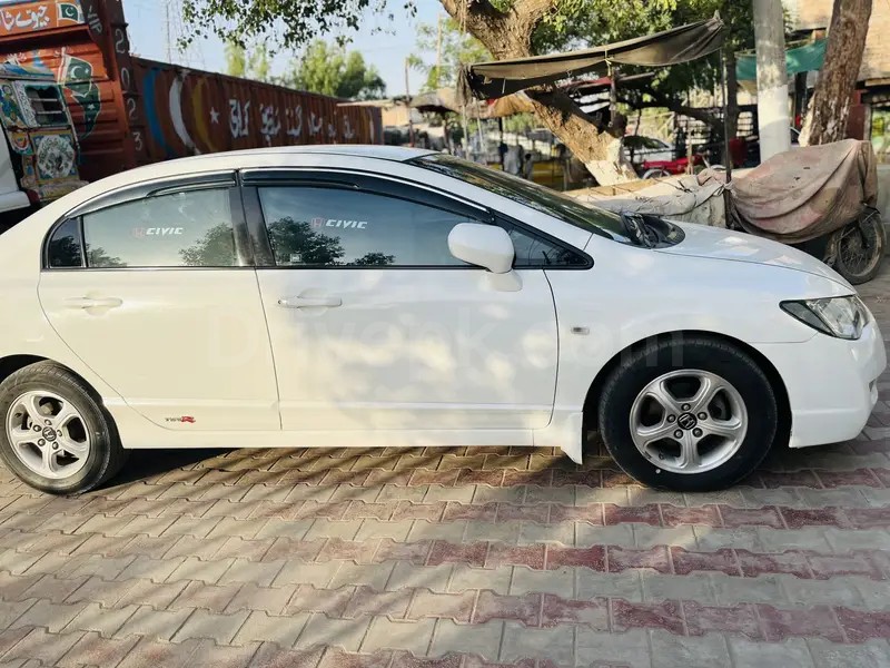 Honda Civic Prosmetic 2011
