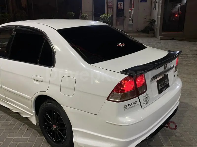Honda Civic VTi Oriel Prosmatec 2004
