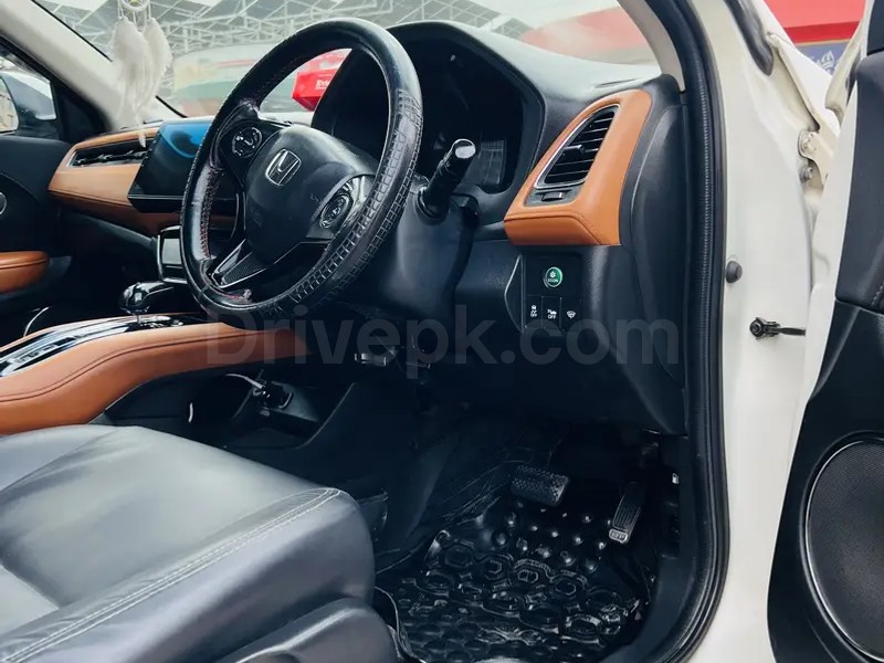 Honda Vezel 2014