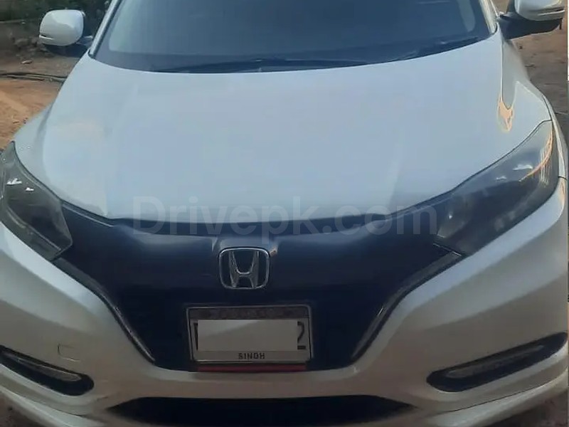 Honda Vezel 2016