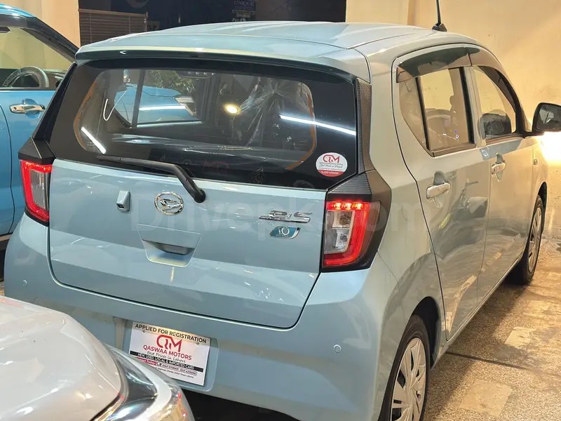 Daihatsu Mira 2022