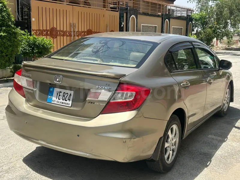 Honda Civic VTi Oriel Prosmatec 2013