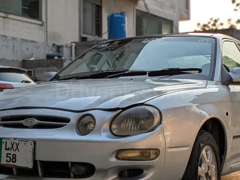 KIA Spectra 2002