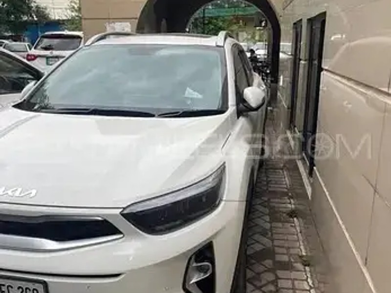 KIA STONIC 2025
