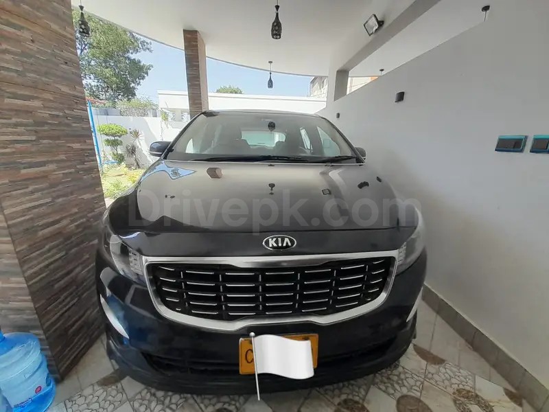 KIA GRAND CARNIVAL 2020