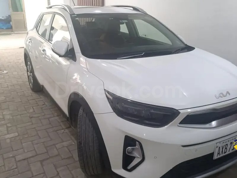 KIA STONIC 2025