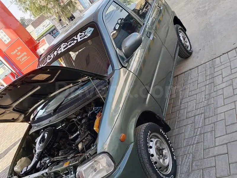 Daihatsu Cuore 2011