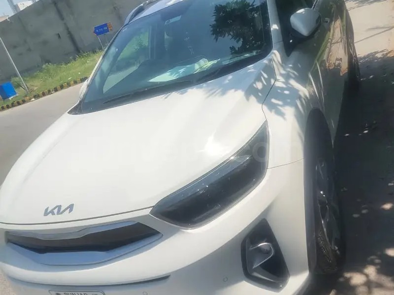 KIA STONIC 2025
